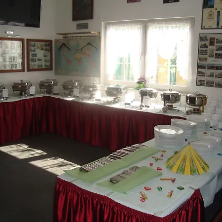 Goldener Hahn Отель Франкфурт/Одер