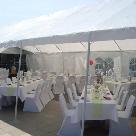 Goldener Hahn Otel Frankfurt (Oder)