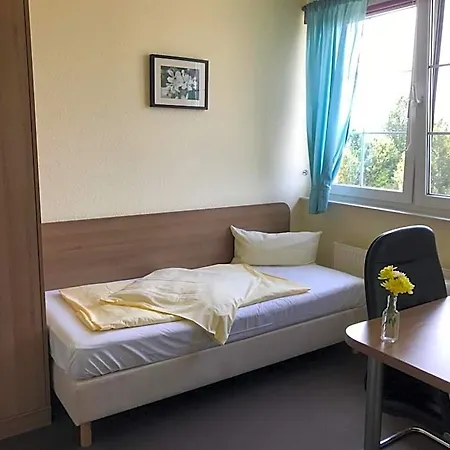 Otel Goldener Hahn Frankfurt (Oder)