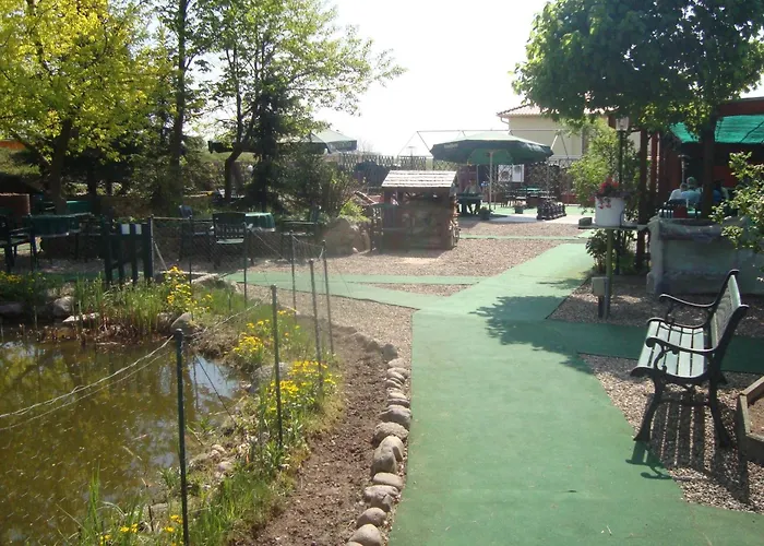 Hotel Goldener Hahn Frankfurt nad Odrą